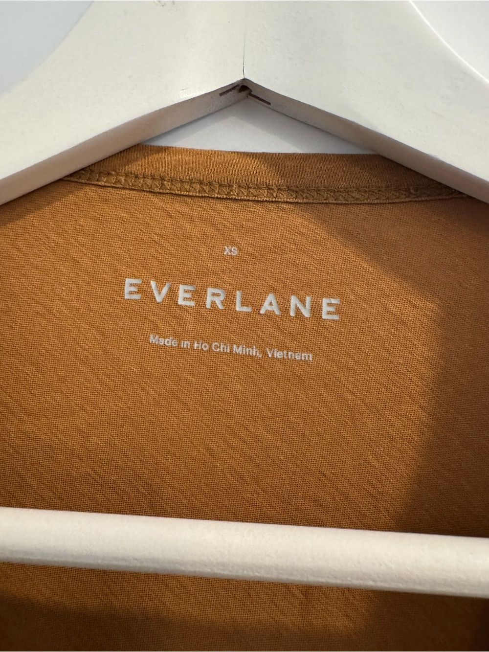Everlane air tee - Picture 3 of 4